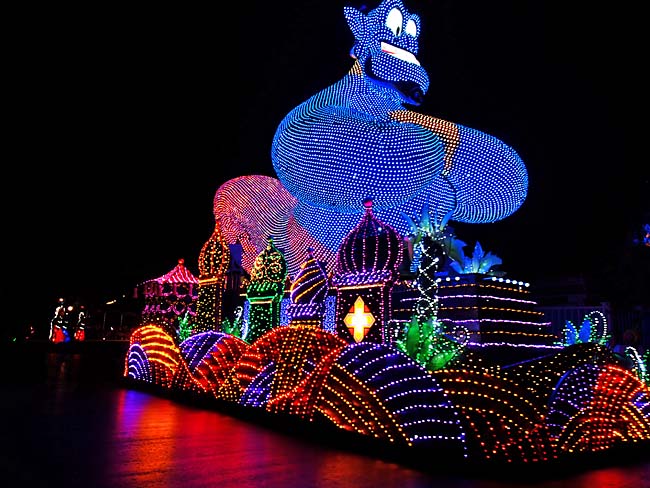 　夜なので比較的涼しく見られます。　